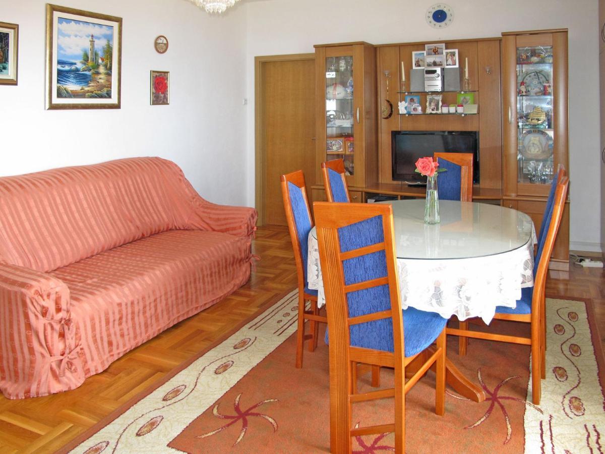 Apartment Vukelic-2 By Interhome Novi Vinodolski Kültér fotó